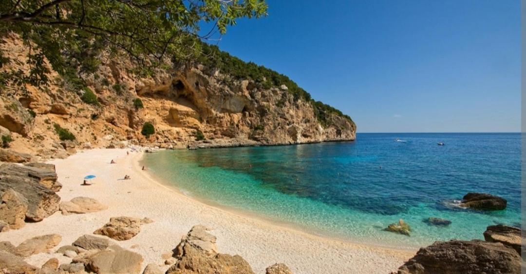 Appartamento A 50 Mt Dal Mare Cala Gonone Luaran gambar
